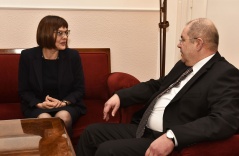 4 March 2016 The Speaker of the National Assembly of the Republic of Serbia Maja Gojkovic and the Speaker of the Assembly of AP Vojvodina Istvan Pasztor